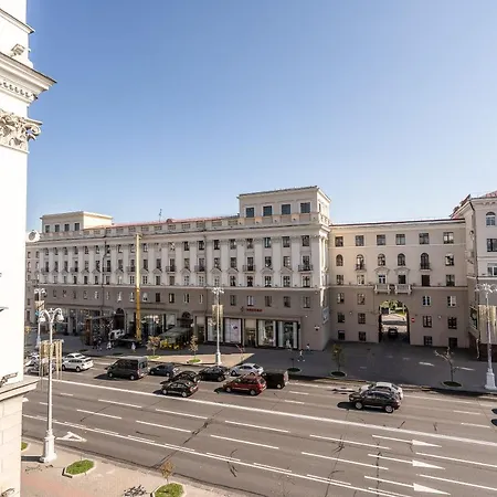 Apartment Апартаменты Независимости 22 *