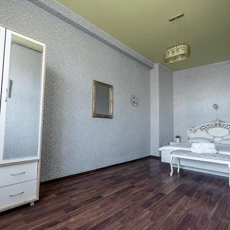 Апартаменты Независимости 22 Apartment Minsk
